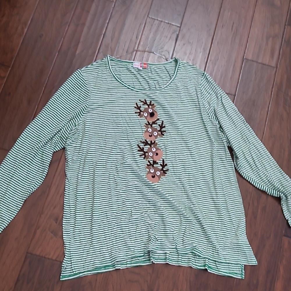 Merry Wear Festive Green Striped Blouse with Reindeer Design size 2X
